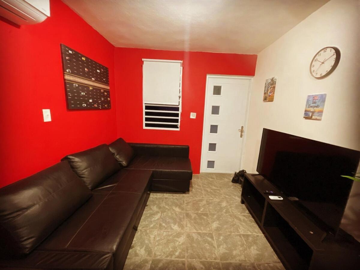 Casa Tolentino Сasa de vacaciones San Juan