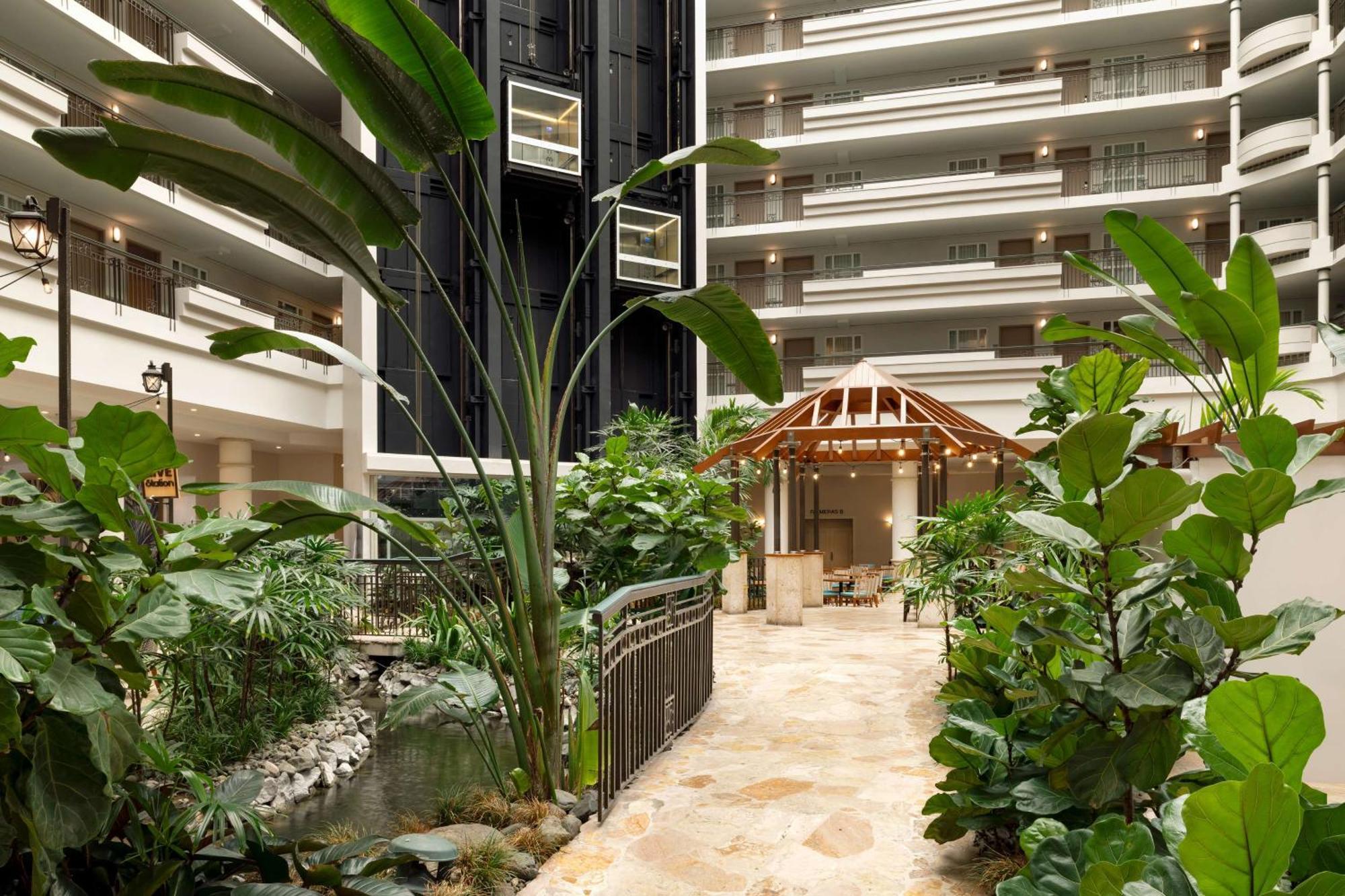 Embassy Y Casino San Juan