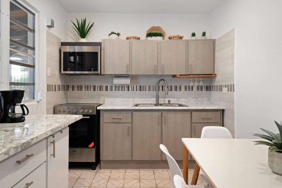 Paceful In Near To The Airport Holiday home *