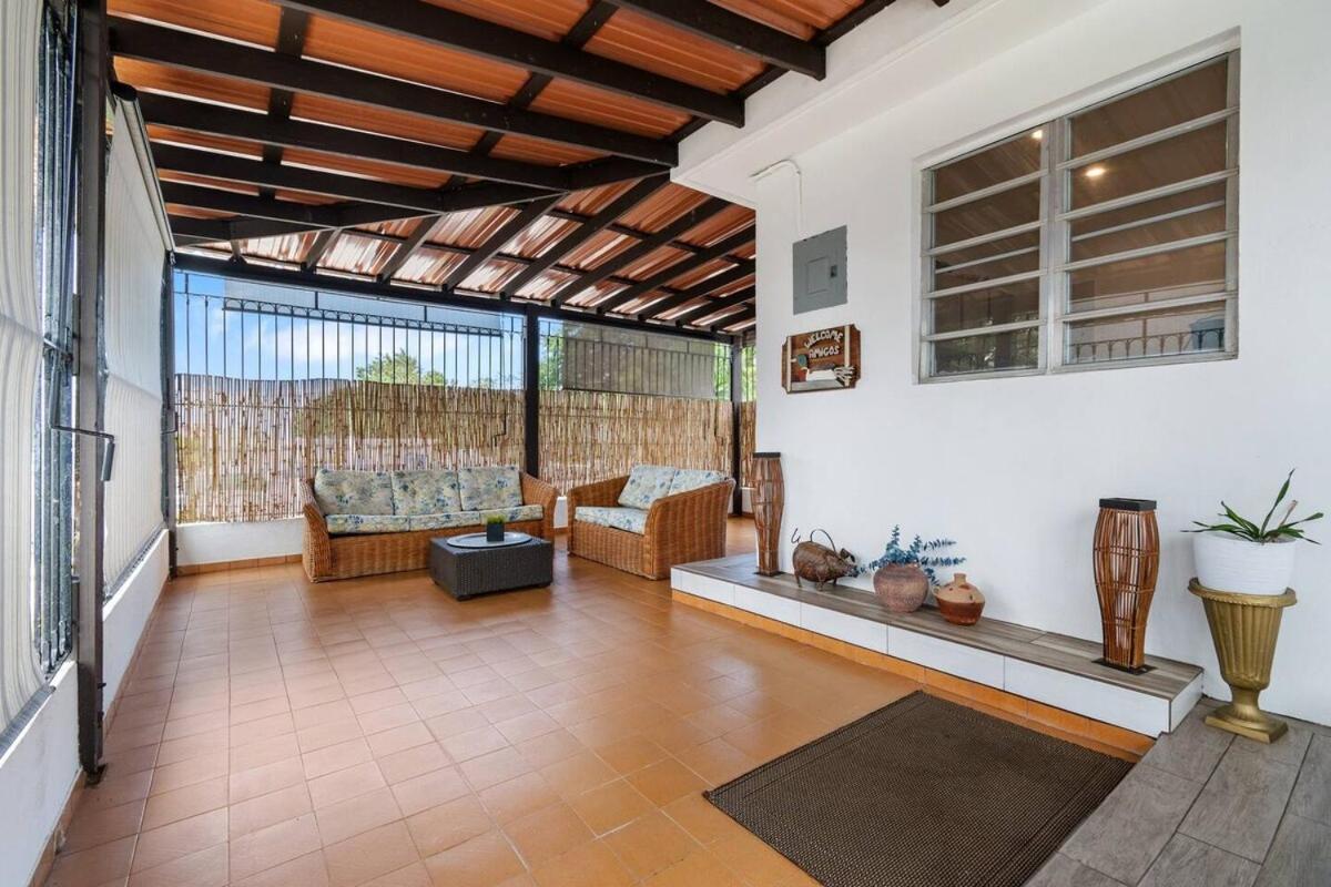 Paceful In Near To The Airport Holiday home *