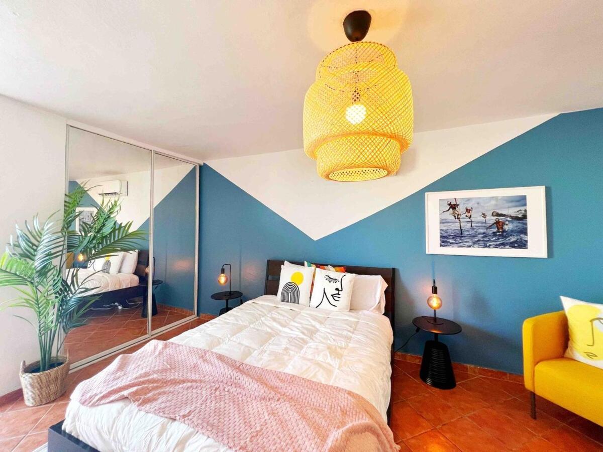 Spacious 2br In W Parking Walk To Beach! * San Juan
