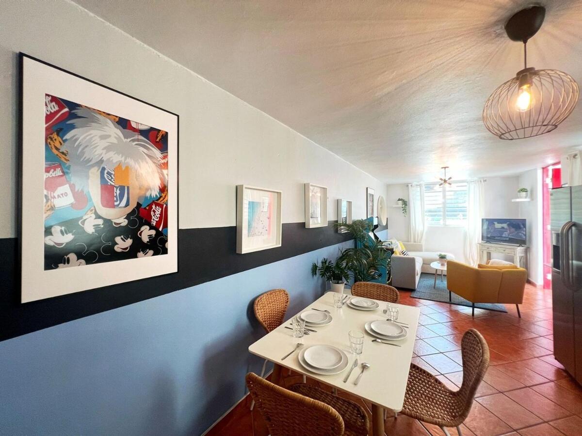 Stunning 2br W Parking - Walk To Beach! San Juan