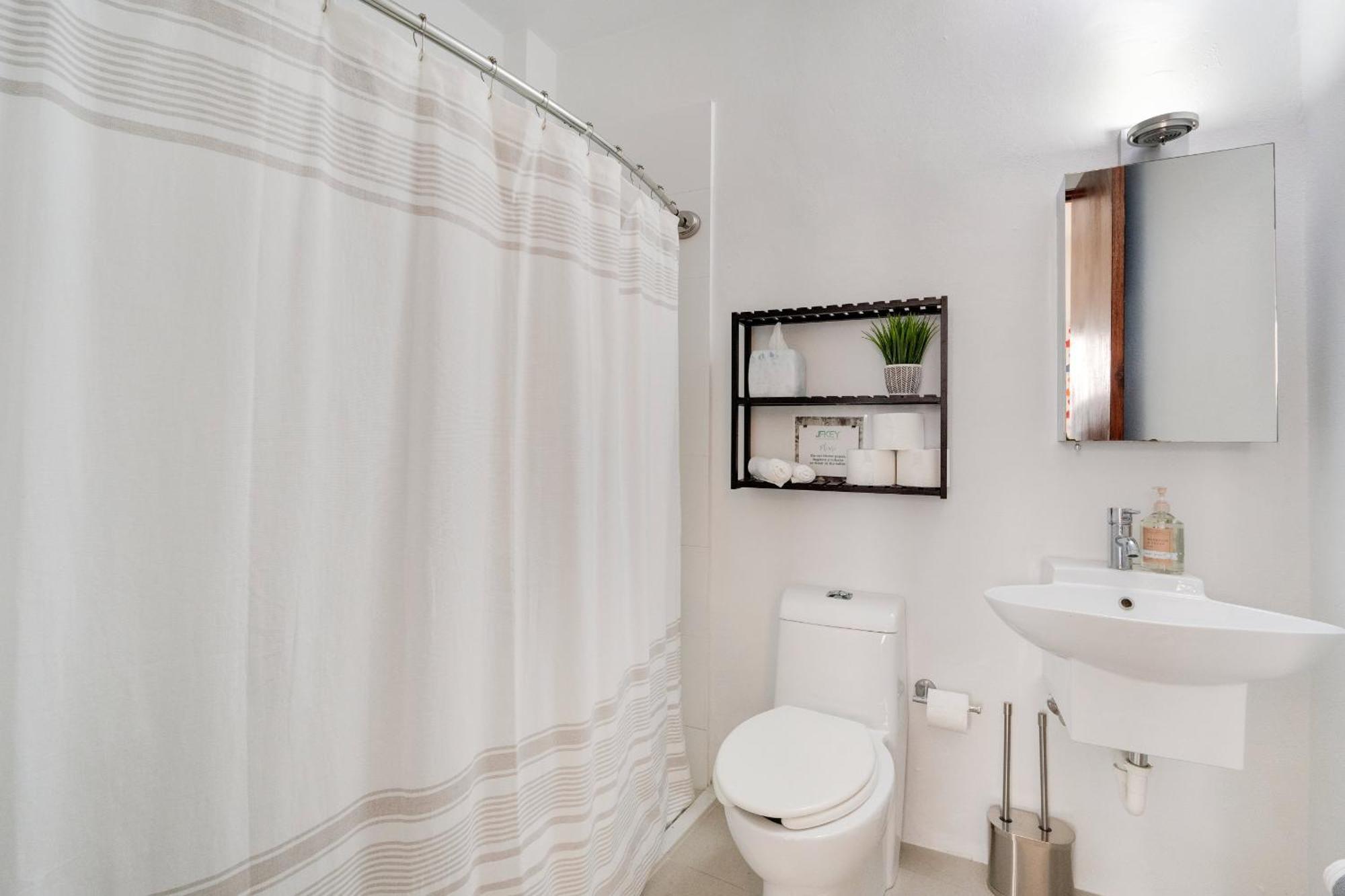 Charming Osj Hideaway - Terrace & Full Kitchen Apartamento