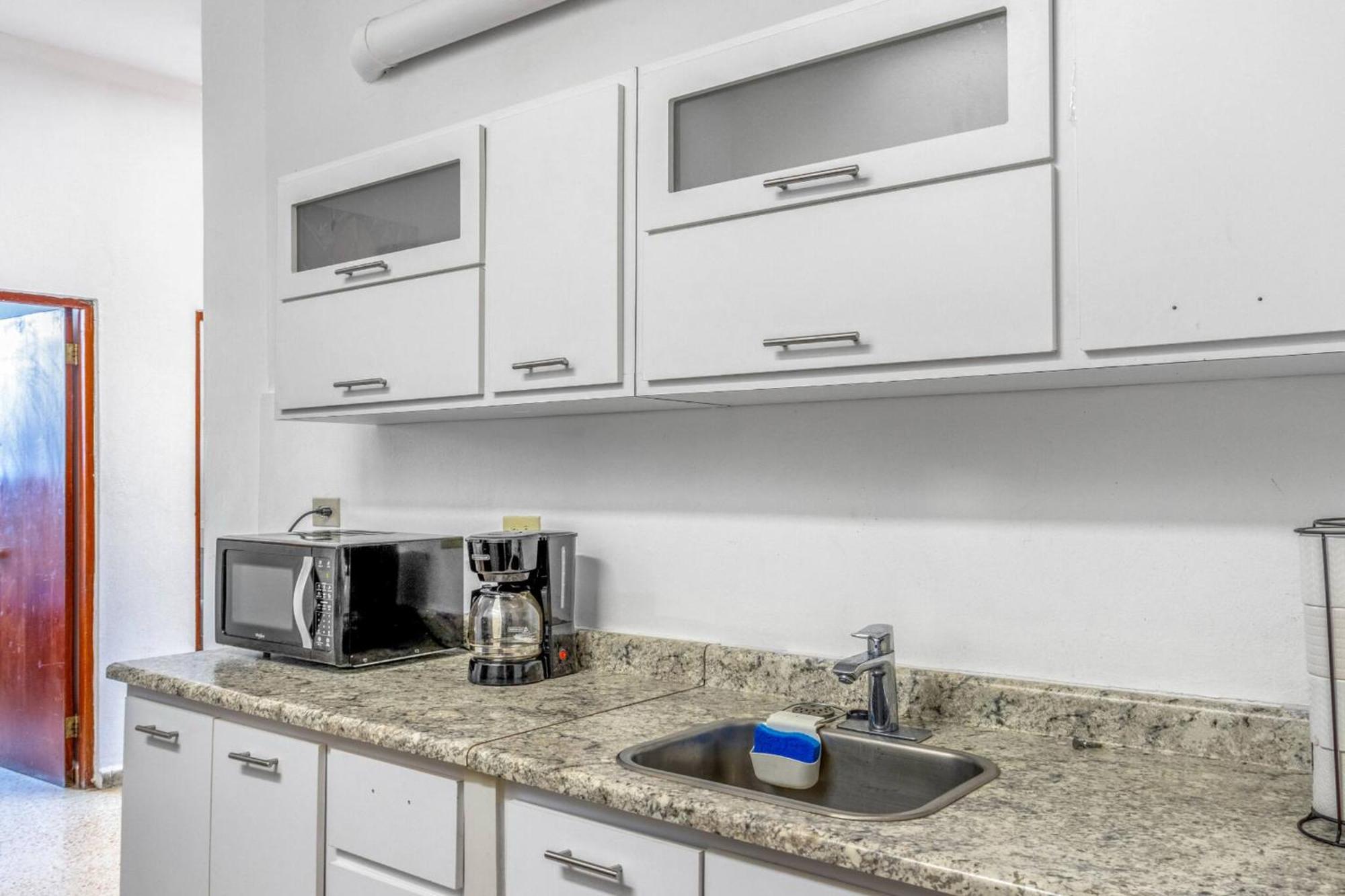 Apartamento Steps To Ocean Park | Terrace | Parking