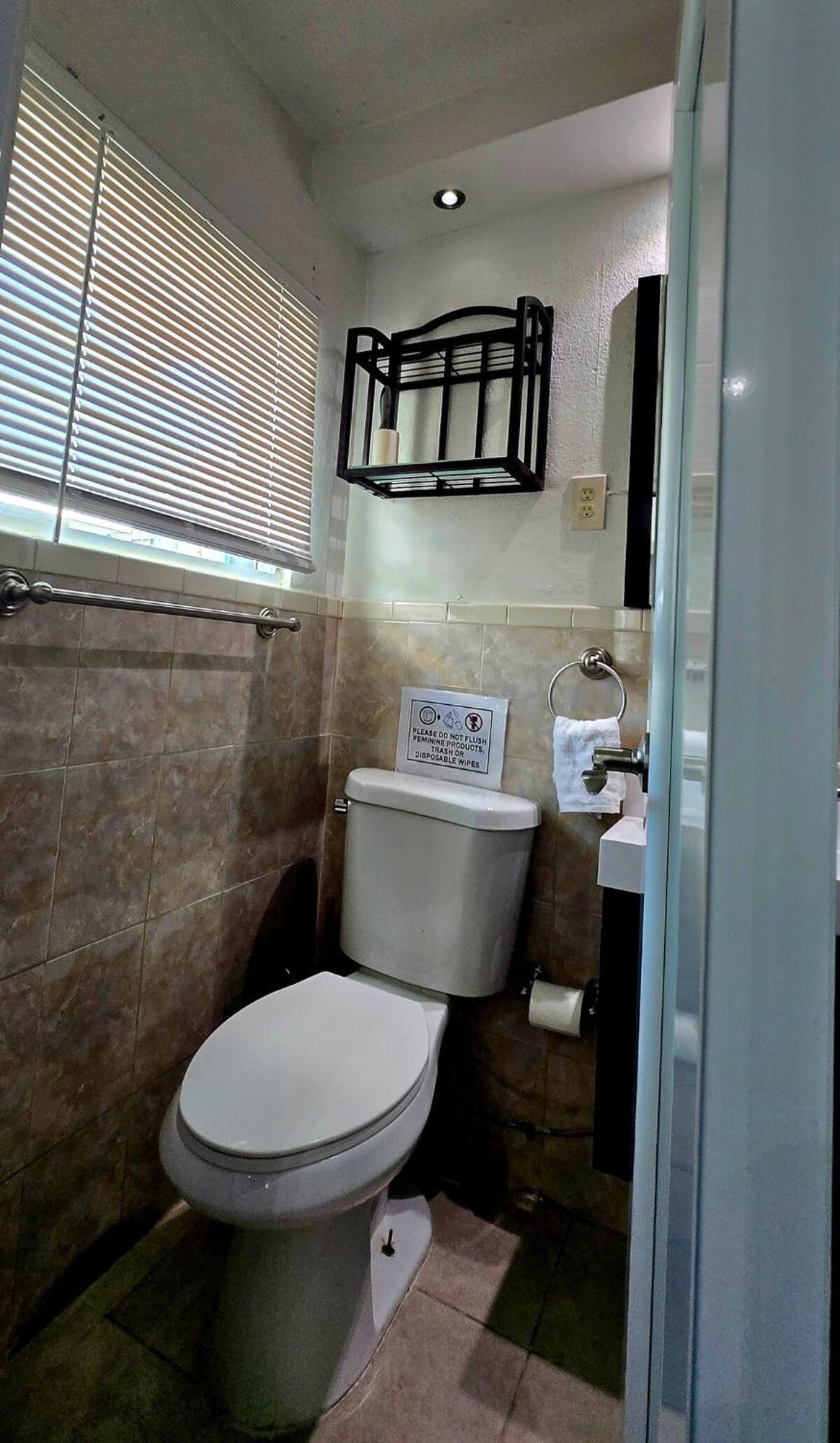 Playa Isla - Beautiful 2 Bed - 2 Bath! *