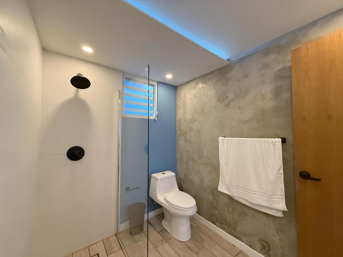 New! Cozy Cool Near Beach! *
