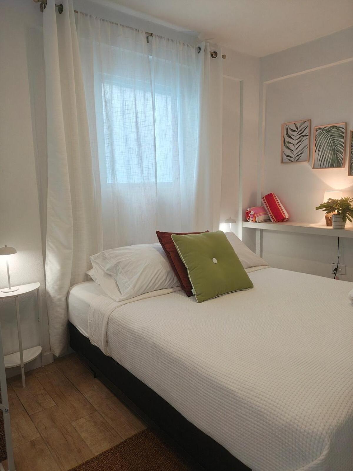 Apartment New! Cozy Cool Near Beach! *