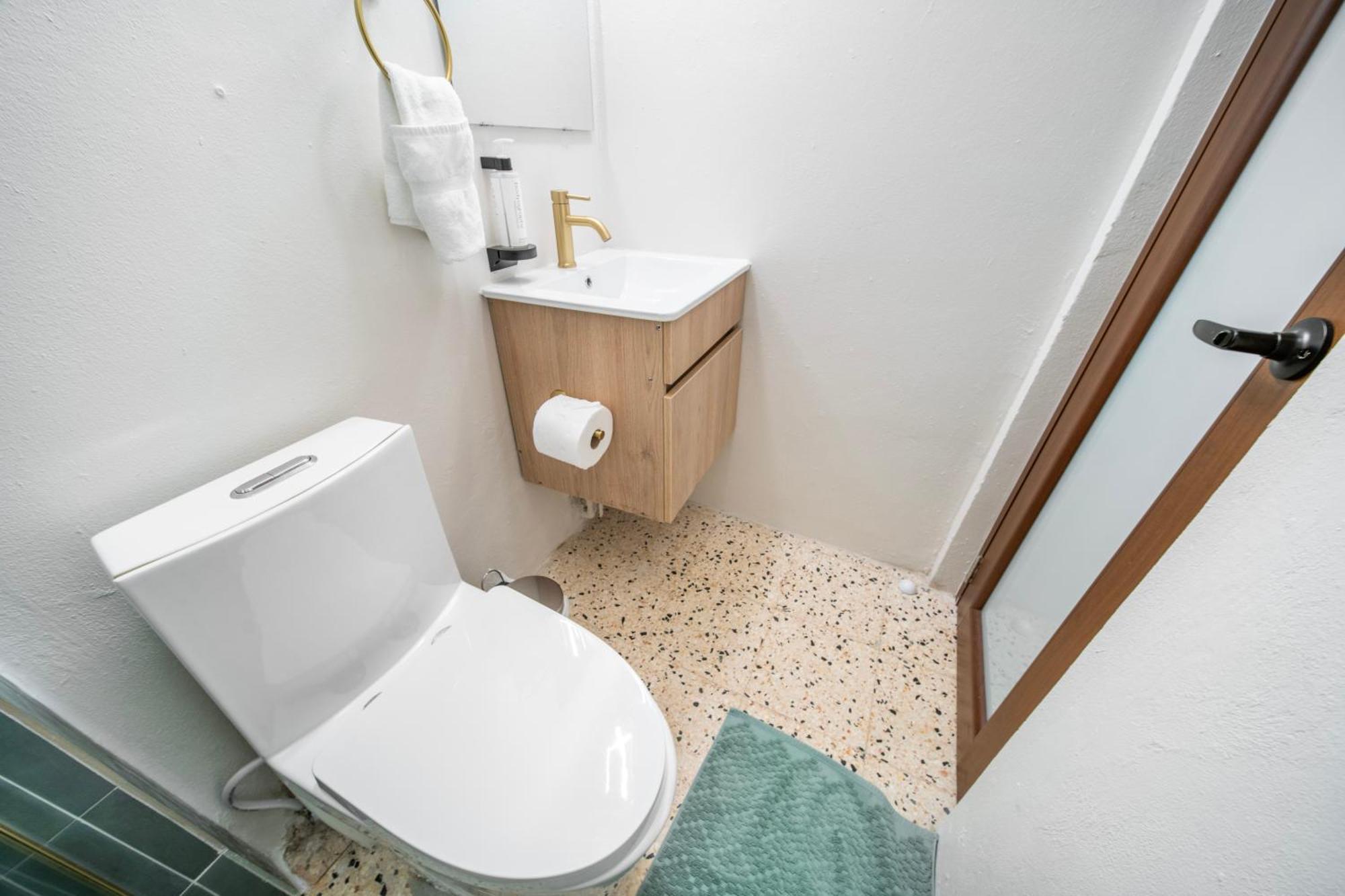 10 Cozy Urban Hideaway In Arts District