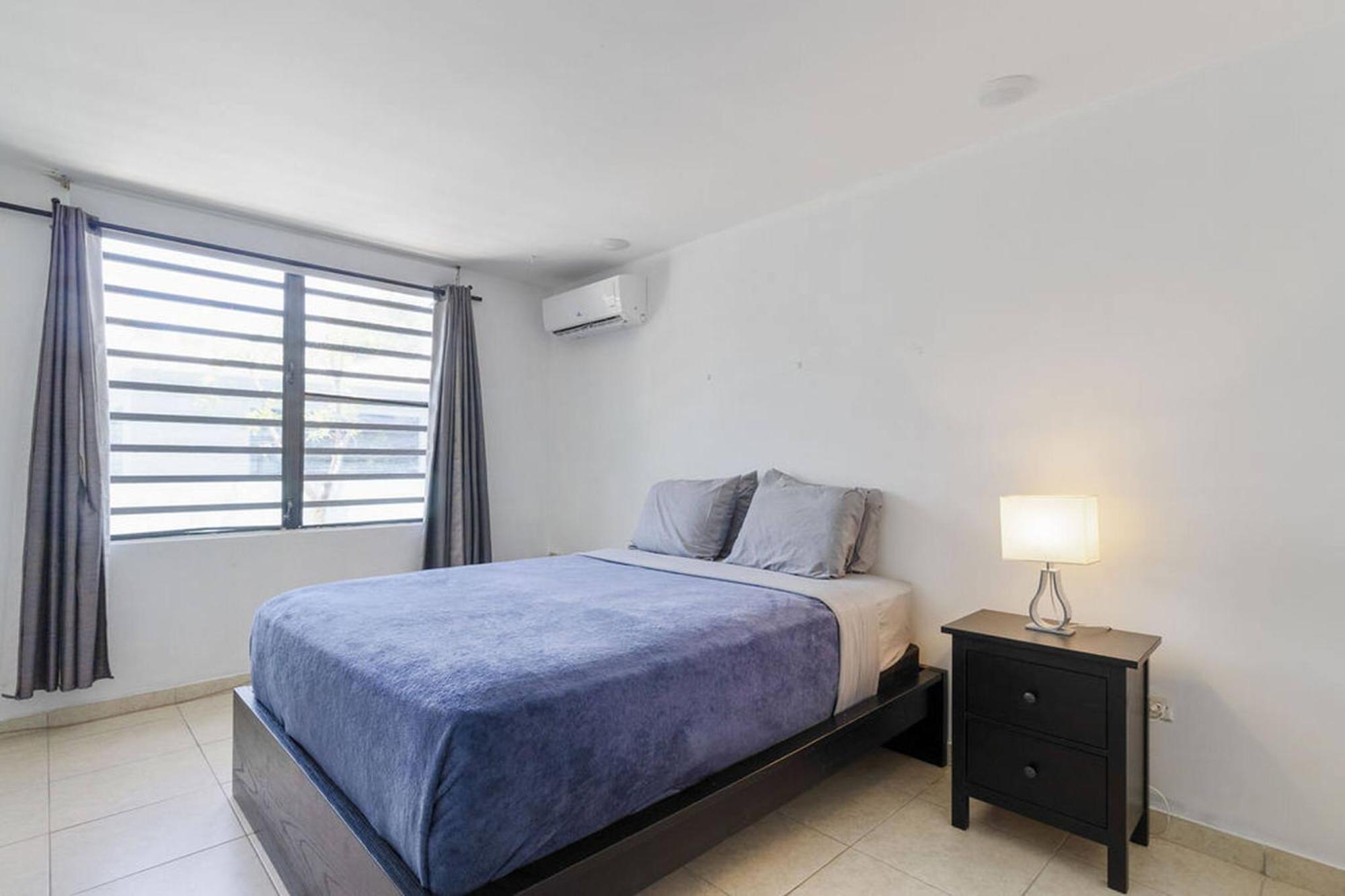 House Malaga-pool-bbq Holiday home *