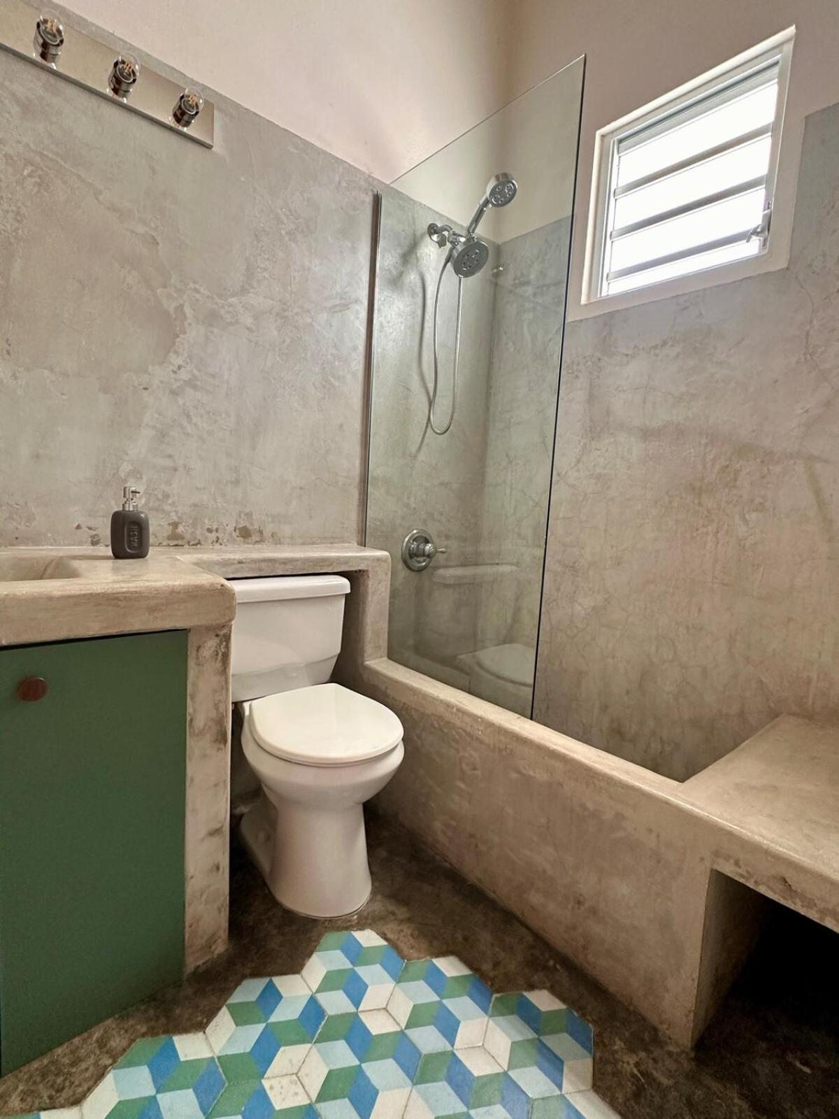 Estrella Urban Oasis Private Rooftop Pool And Patio Holiday home San Juan