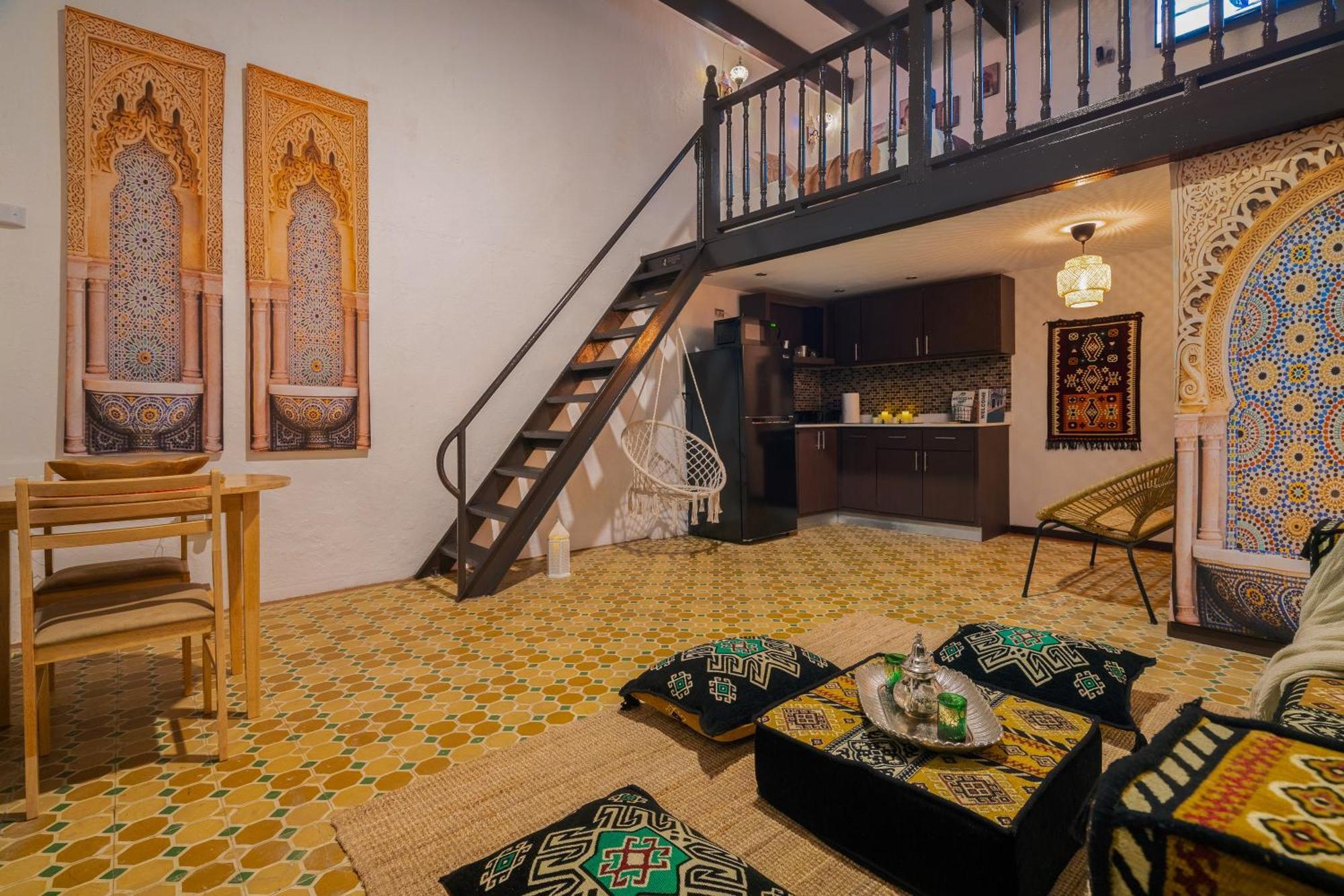 The Dream Of Old Apartamento *
