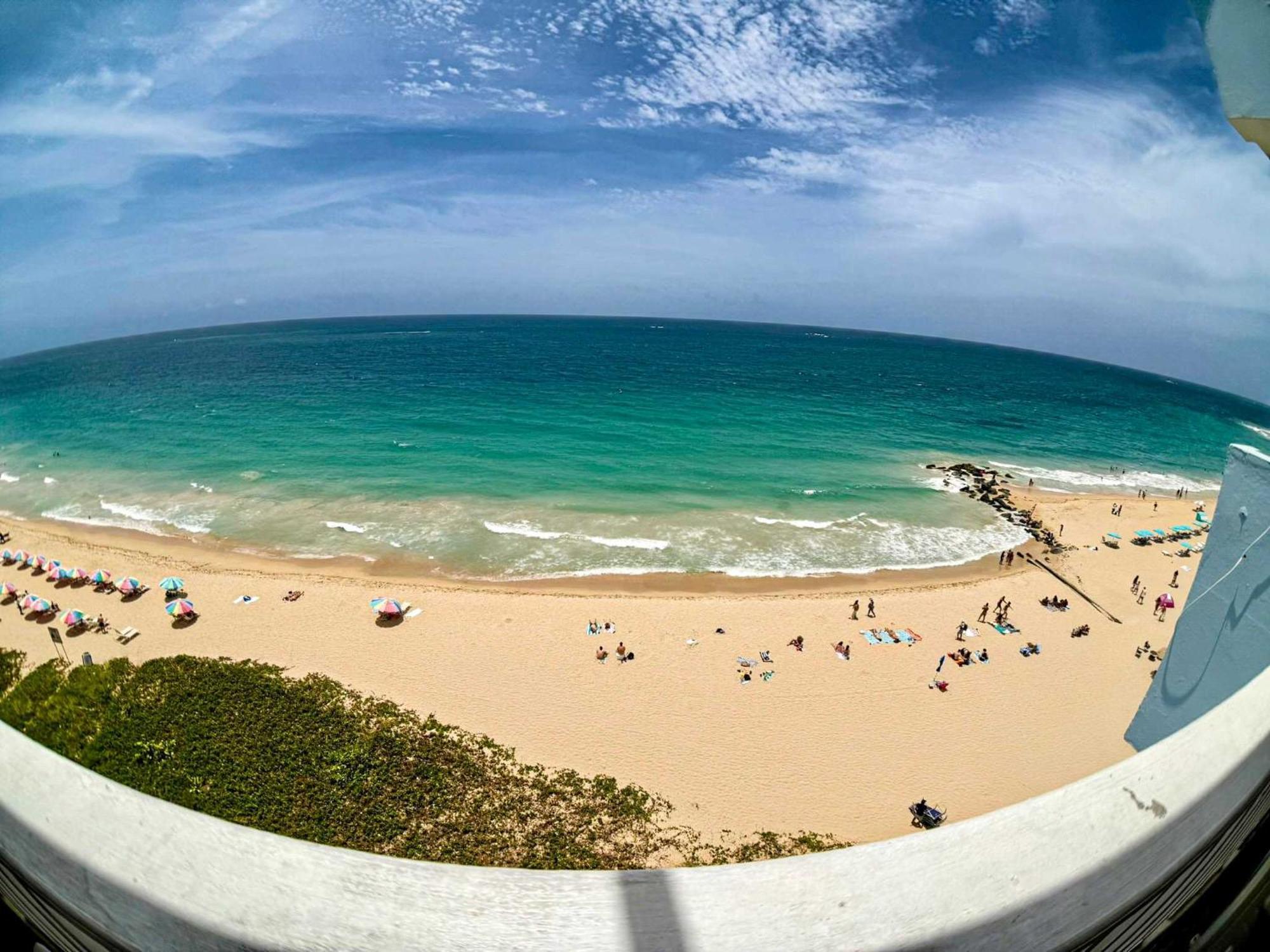 Condado Beachfront- Perfect For Families! *