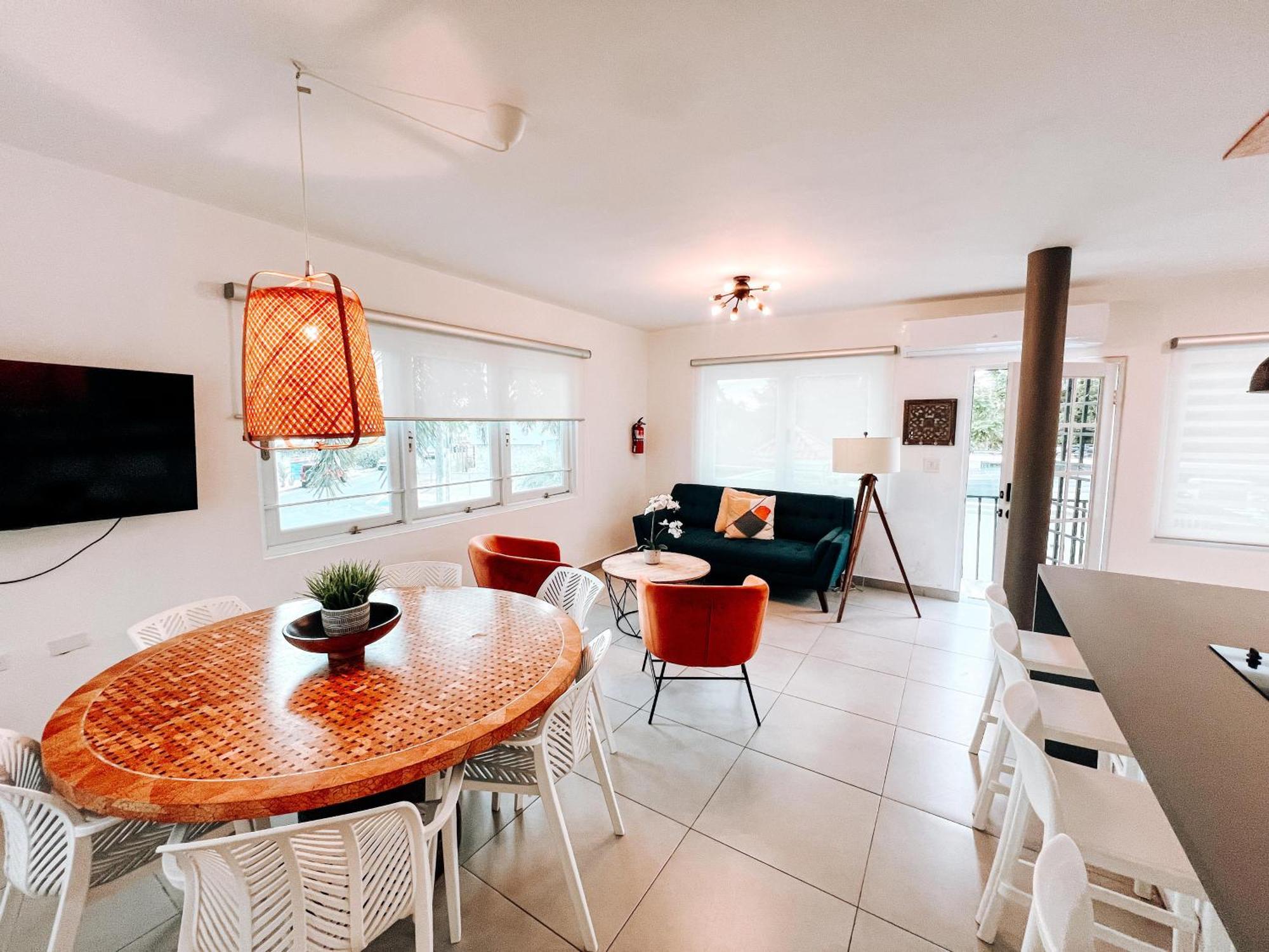 Getaway Sleeps 6 N 9 Mins To Airport Apartamento