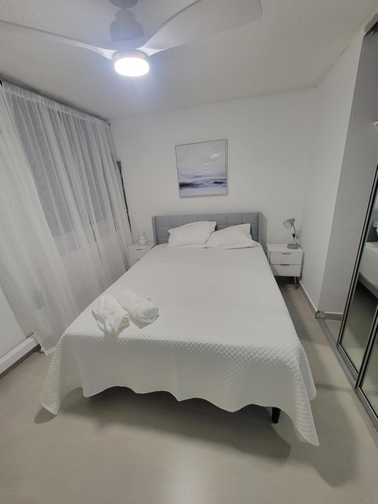The Enchanted Castle Apartamento *