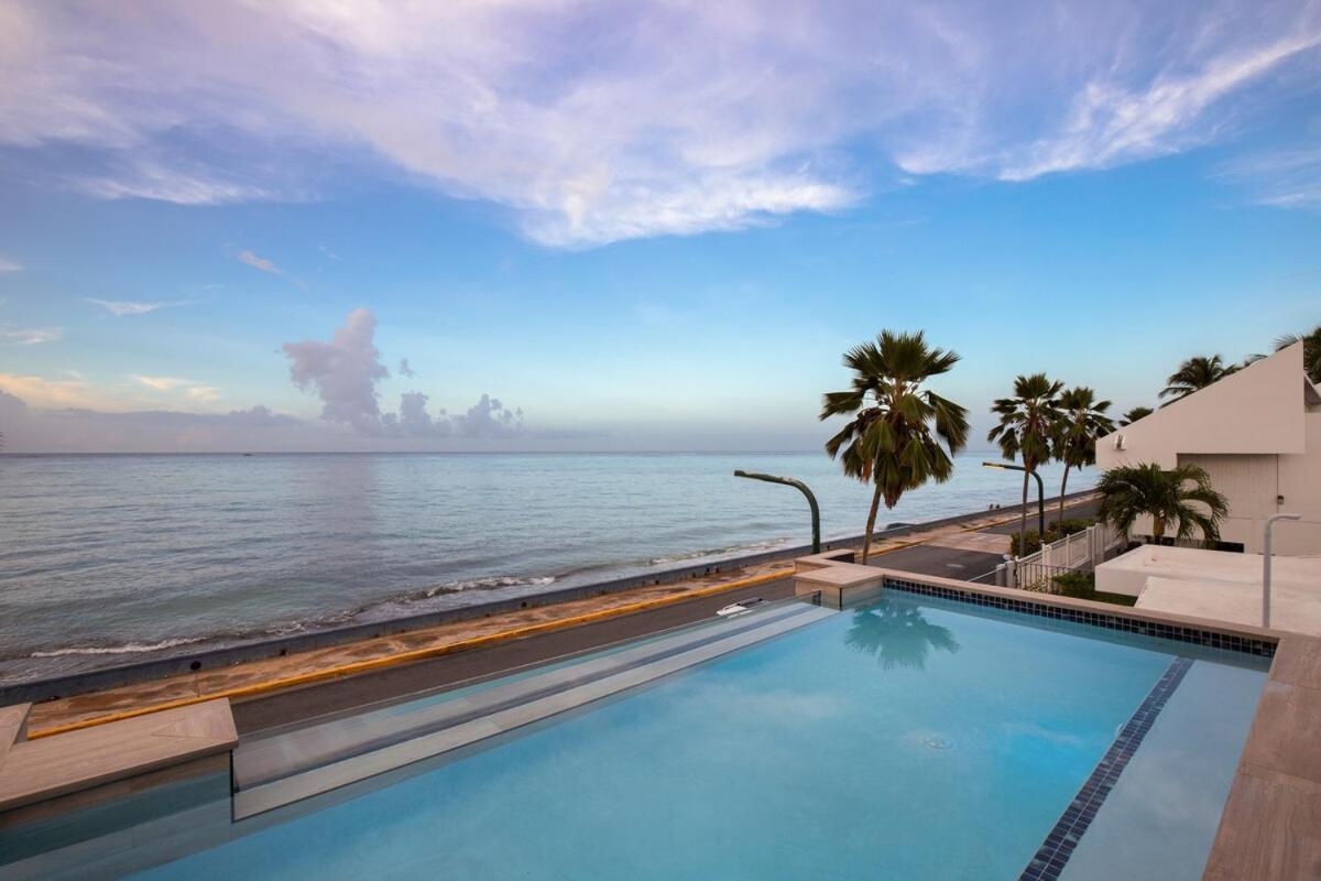Casa Lux Oceanfront Pool And Car Add Ons Holiday home