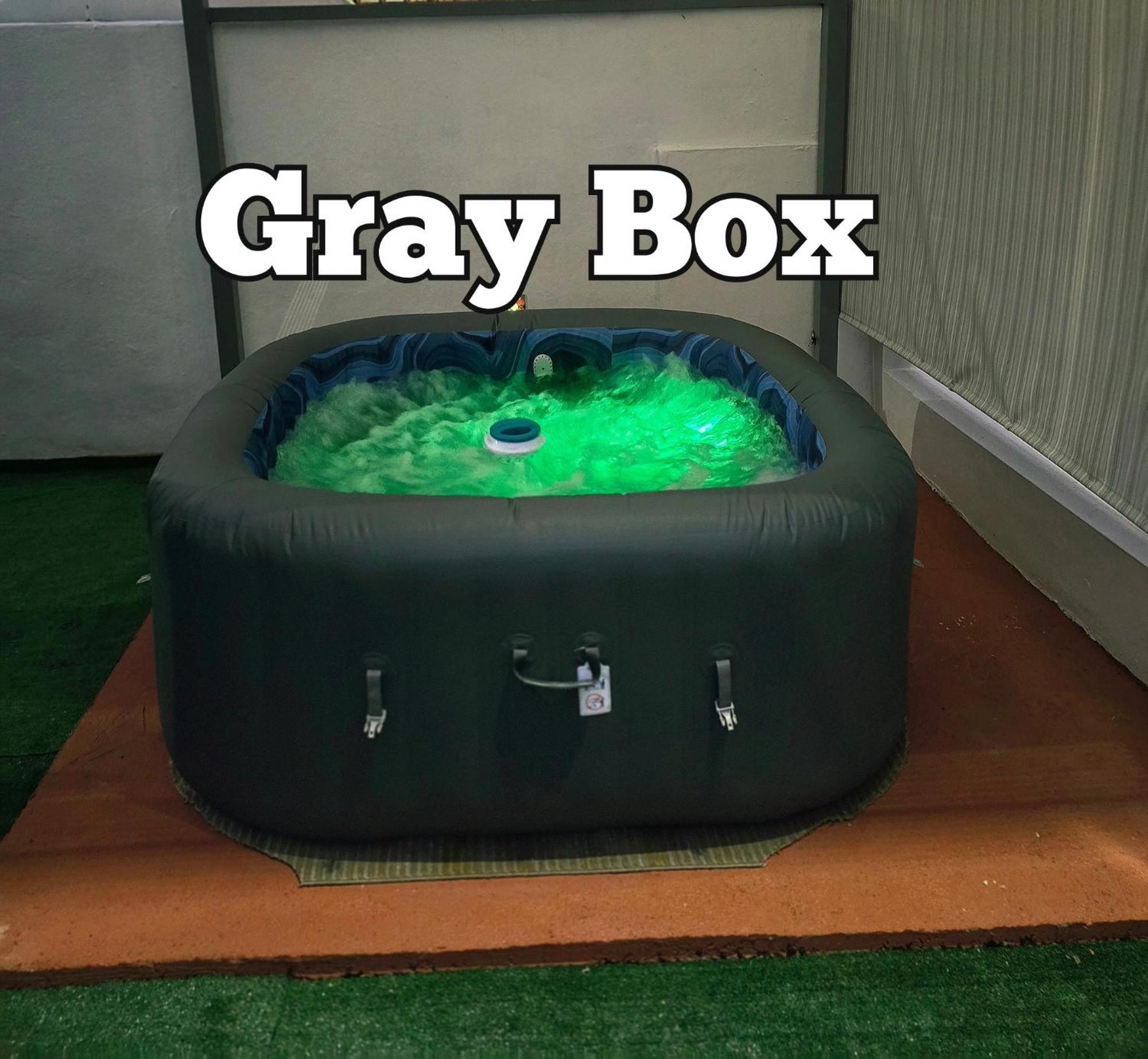 Gray Box Hotel cápsula *