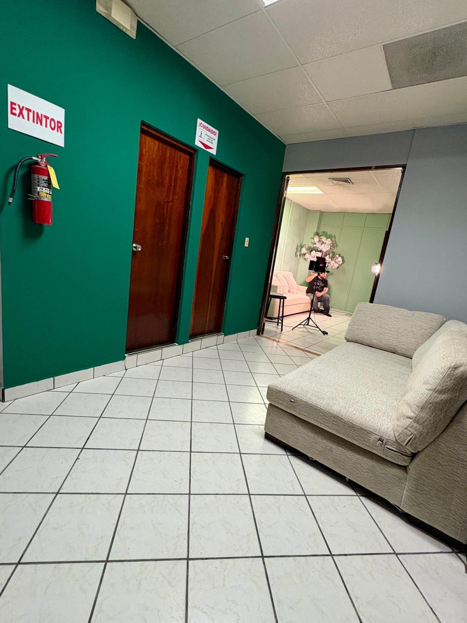 Of Santurce Hostal