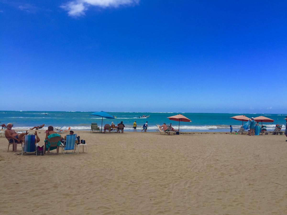 Coral Beach Beach Front One Bedroom Studio * San Juan
