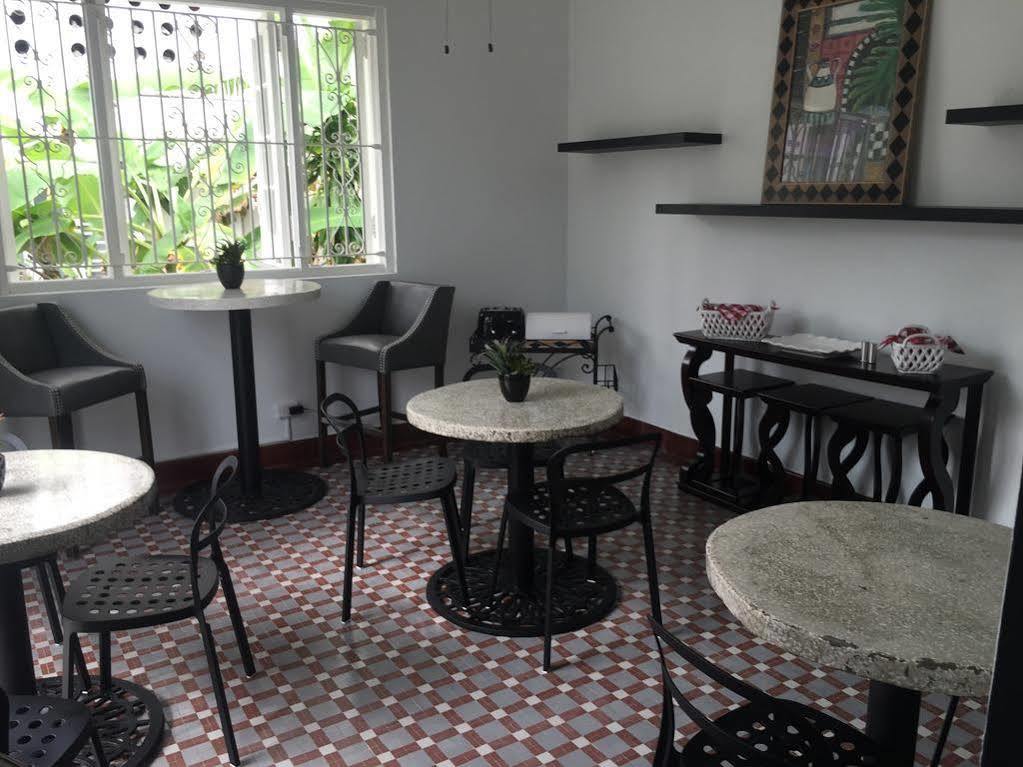 Bed and breakfast Casa Isabel 3*