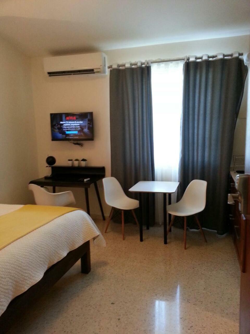 Inn Casa Cecilia A Tripper's *