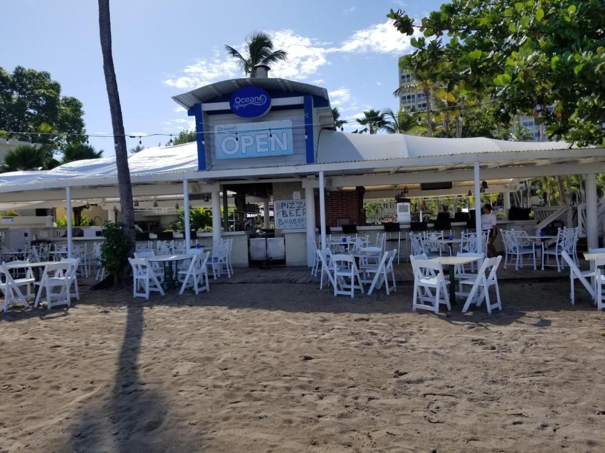 Beach Front At Coral Beach Apartamento *