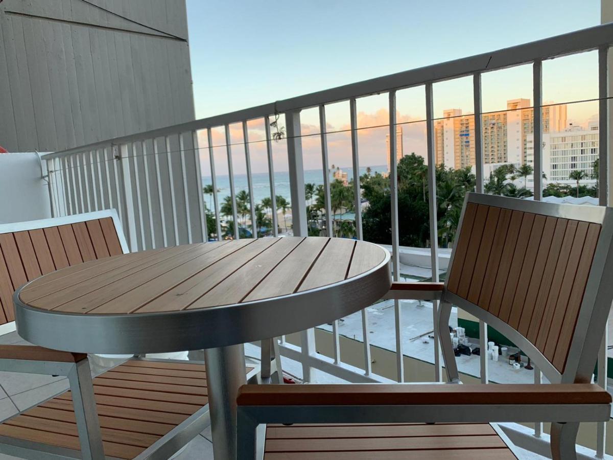 Beach Front At Coral Beach Apartamento