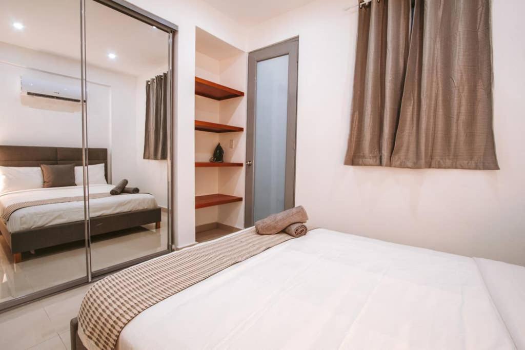 Two Bedroom Apt In Old Sj Five Min Walking From The Beach - Sevilla Court I Apartamento