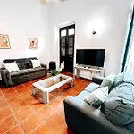 65 Fortaleza 1 - N Colonial Apt W/ Balconies & Views