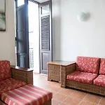 Historic Apt W/ 3Br Near La Fortaleza Osj