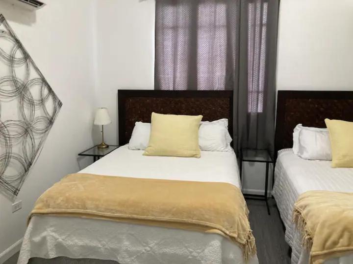 Casa Blanca In The Heart Of Miramar