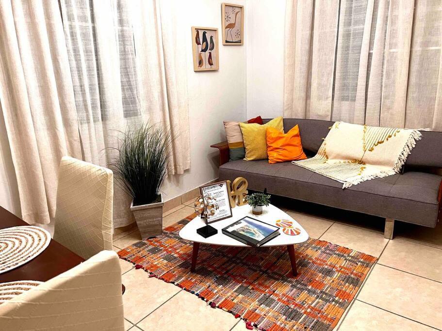5 Min From Airport And Isla Verde Beach Best Location & Pool & Jacuzzi & Youtube Video Available