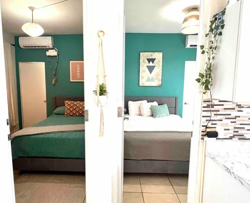 5 Min From Airport And Isla Verde Beach Best Location & Pool & Jacuzzi & Youtube Video Available Сasa de vacaciones San Juan