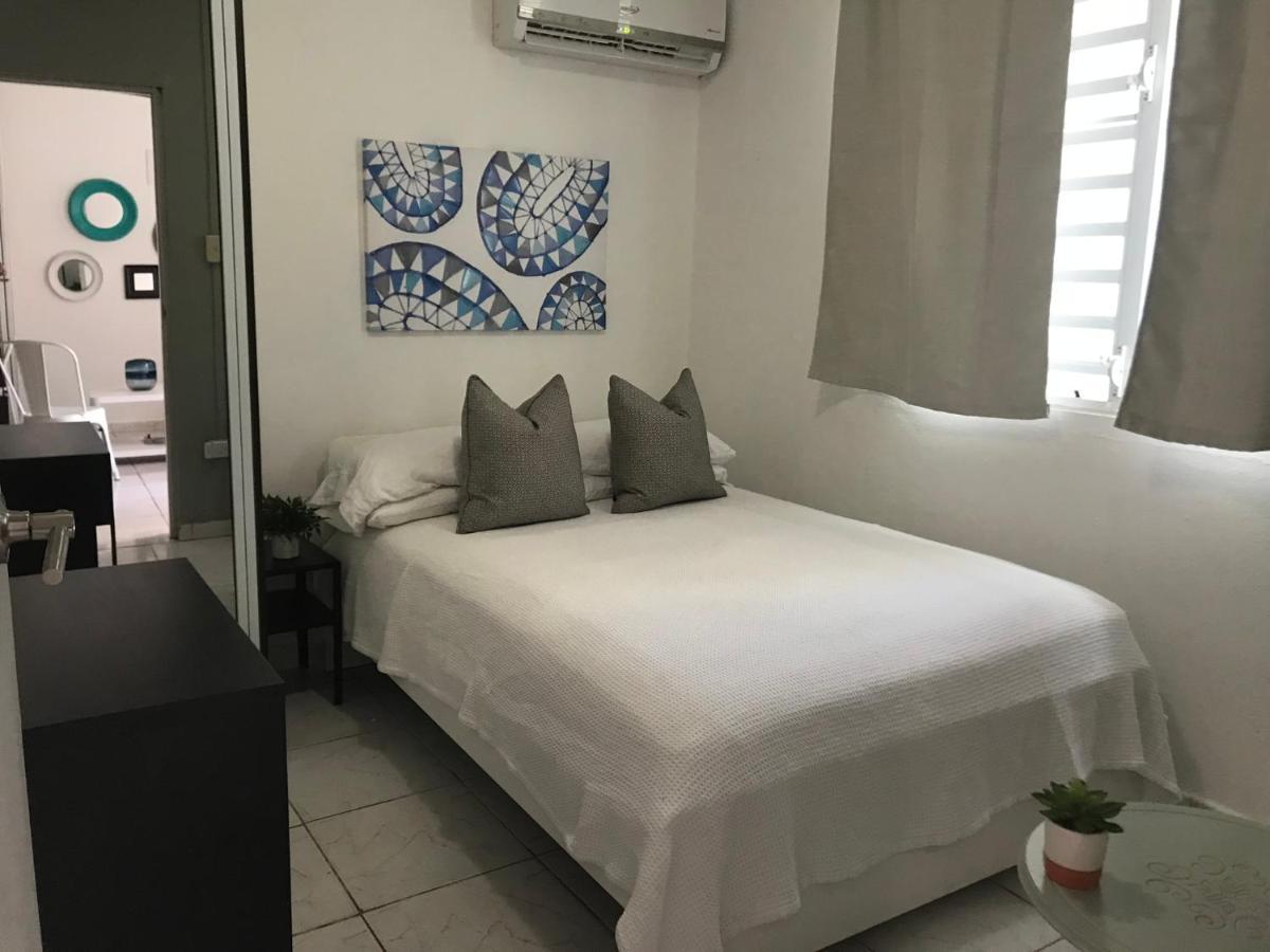 Apartment Multi In Isla Area With 5 Separate Apts Include 10 Bedrooms And 6 Bathrooms Sleep 26 People