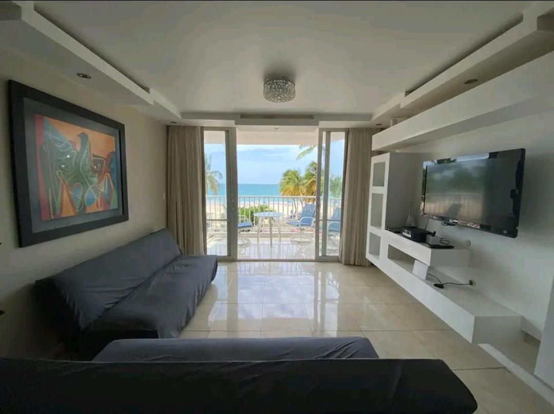 At Marbella Del Caribe