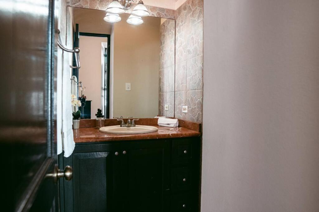 Colonial Style Apt Located In Great Location Osj San Juan