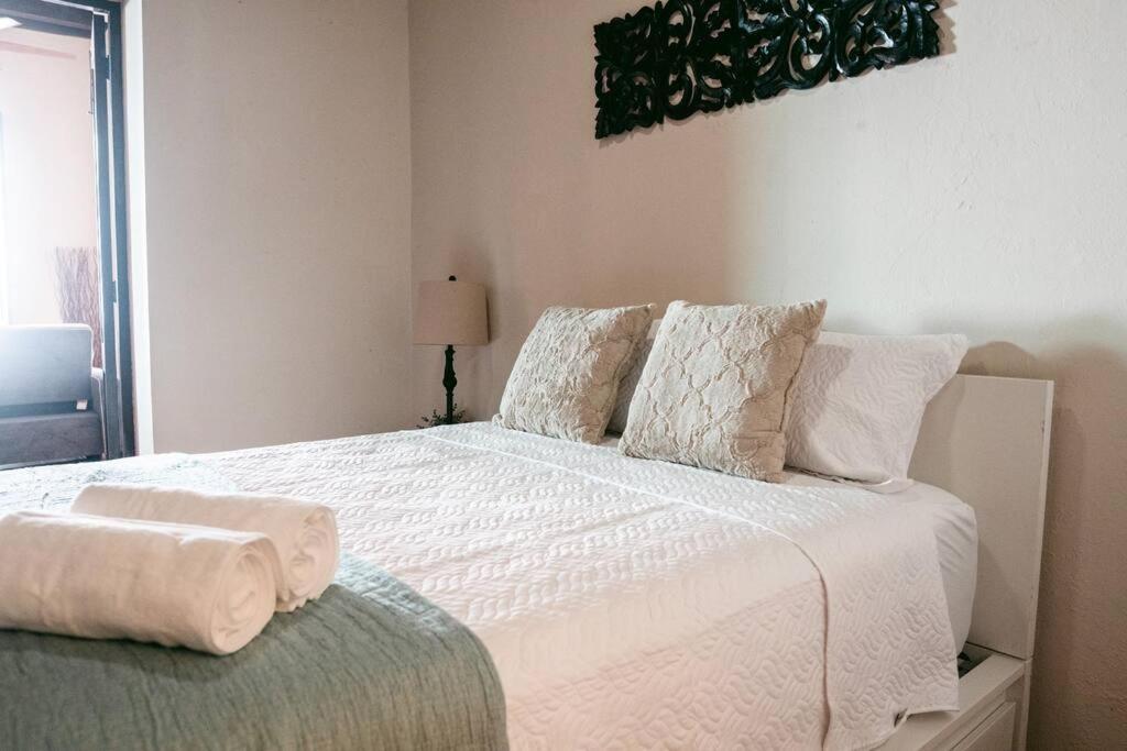 Colonial Style Apt Located In Great Location Osj San Juan