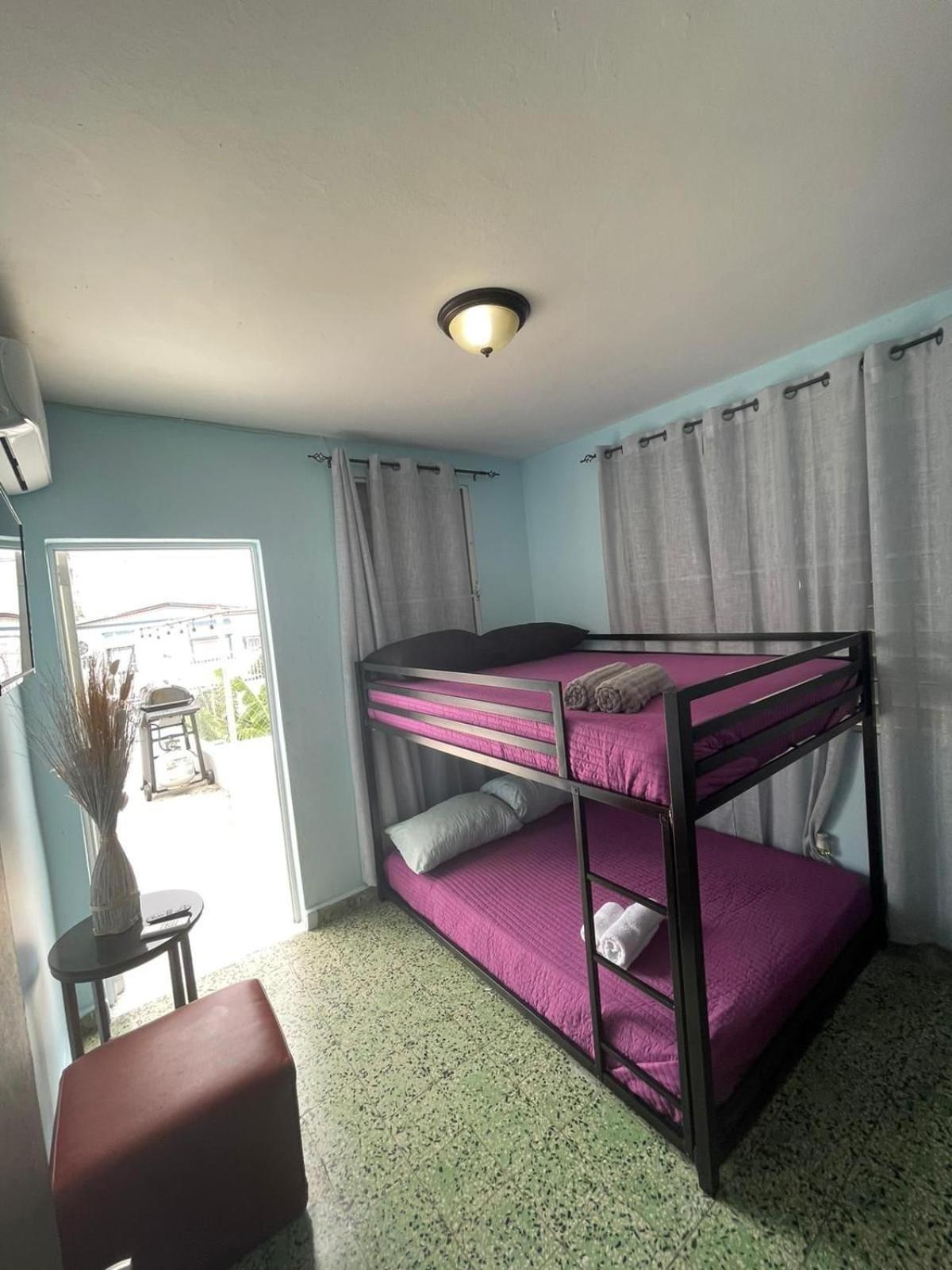 Casa Laguna Unit 6, Spacious 3br Near And Restuarants Apartment *