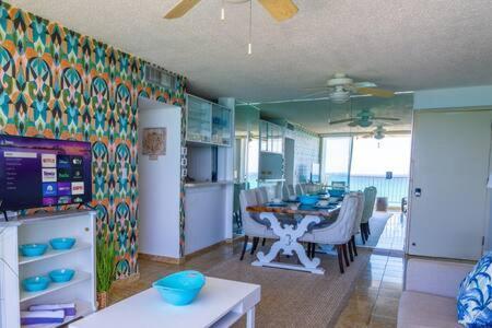 Luxury Beachfront With Pool And Beachview Balcony Apartamento San Juan