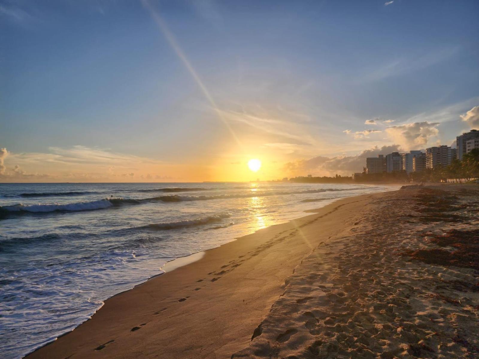 Apartamento Luxurious Beachside 3-br San Juan