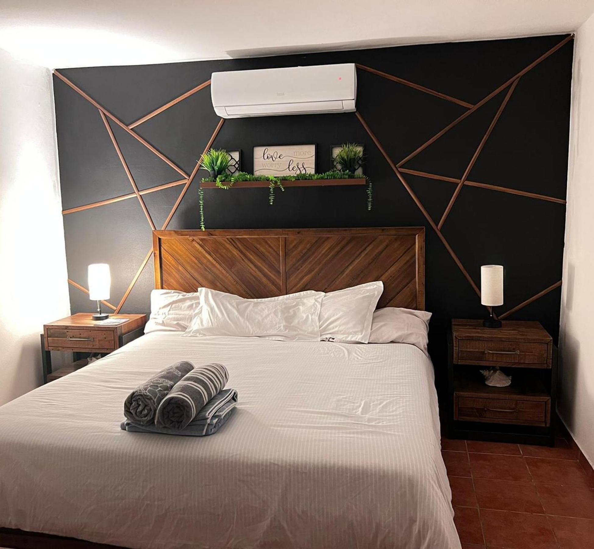 Deluxe In Pensión San Juan