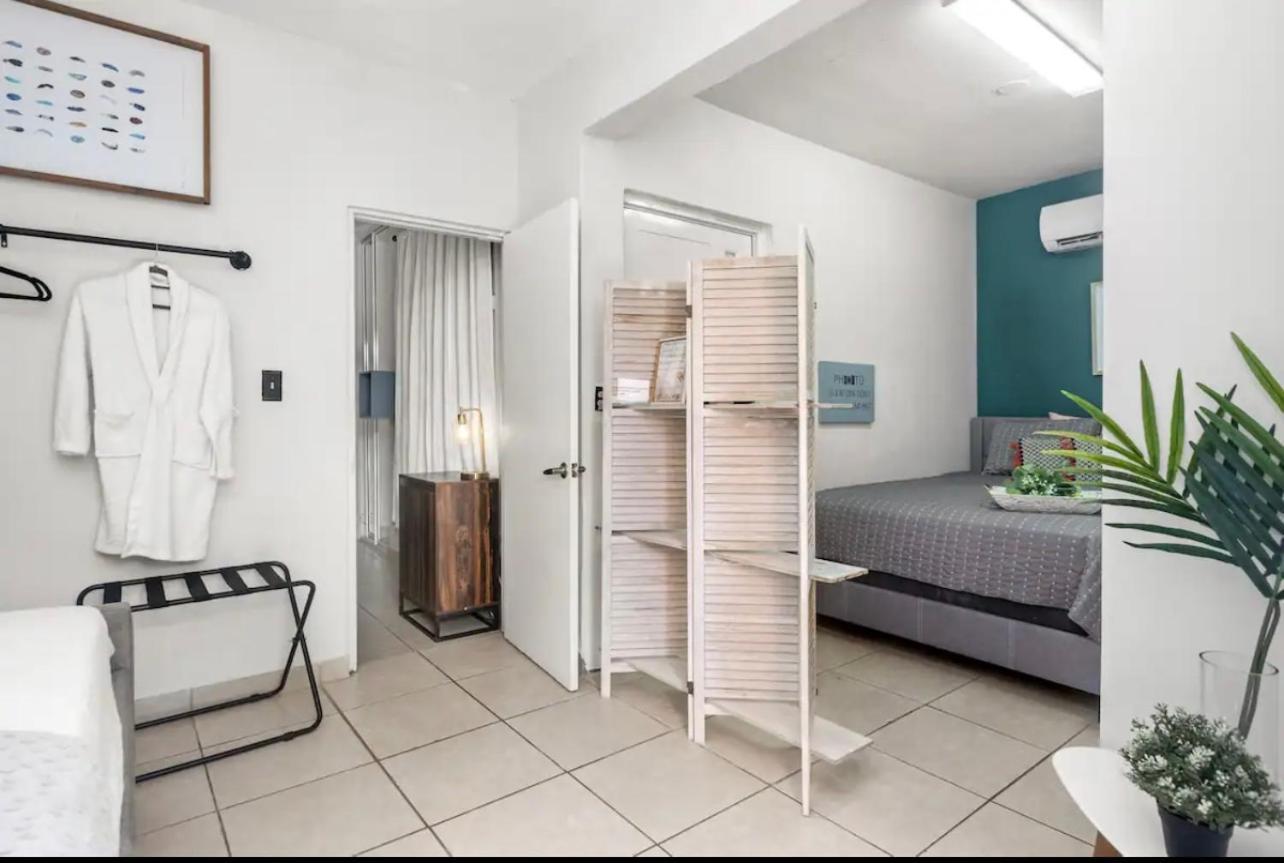 5 Min From Airport And Isla Verde Beach Best Location & Pool & Jacuzzi & Youtube Video Available San Juan
