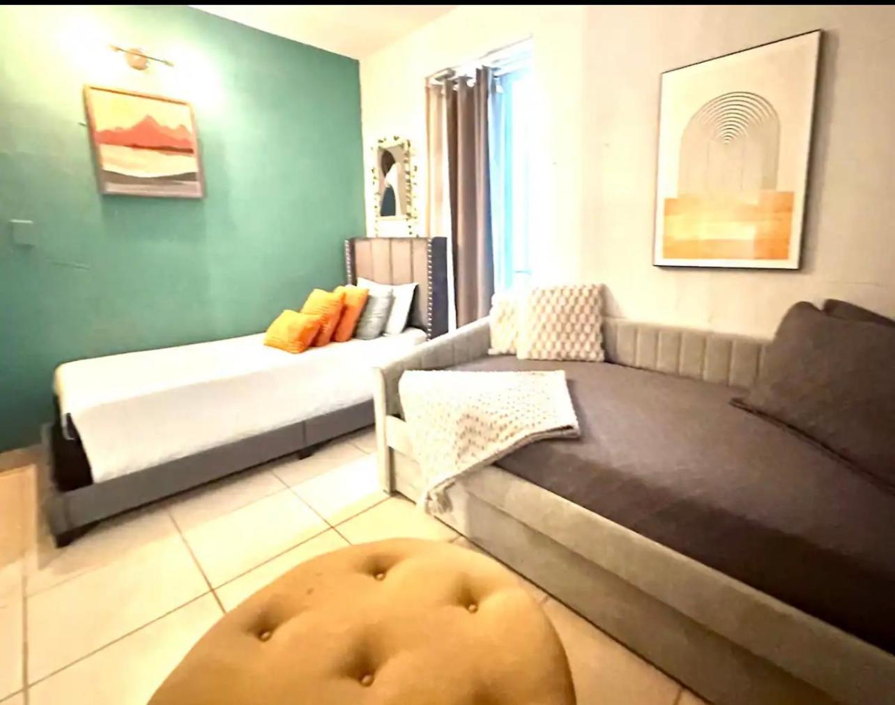 5 Min From Airport And Isla Verde Beach Best Location & Pool & Jacuzzi & Youtube Video Available San Juan