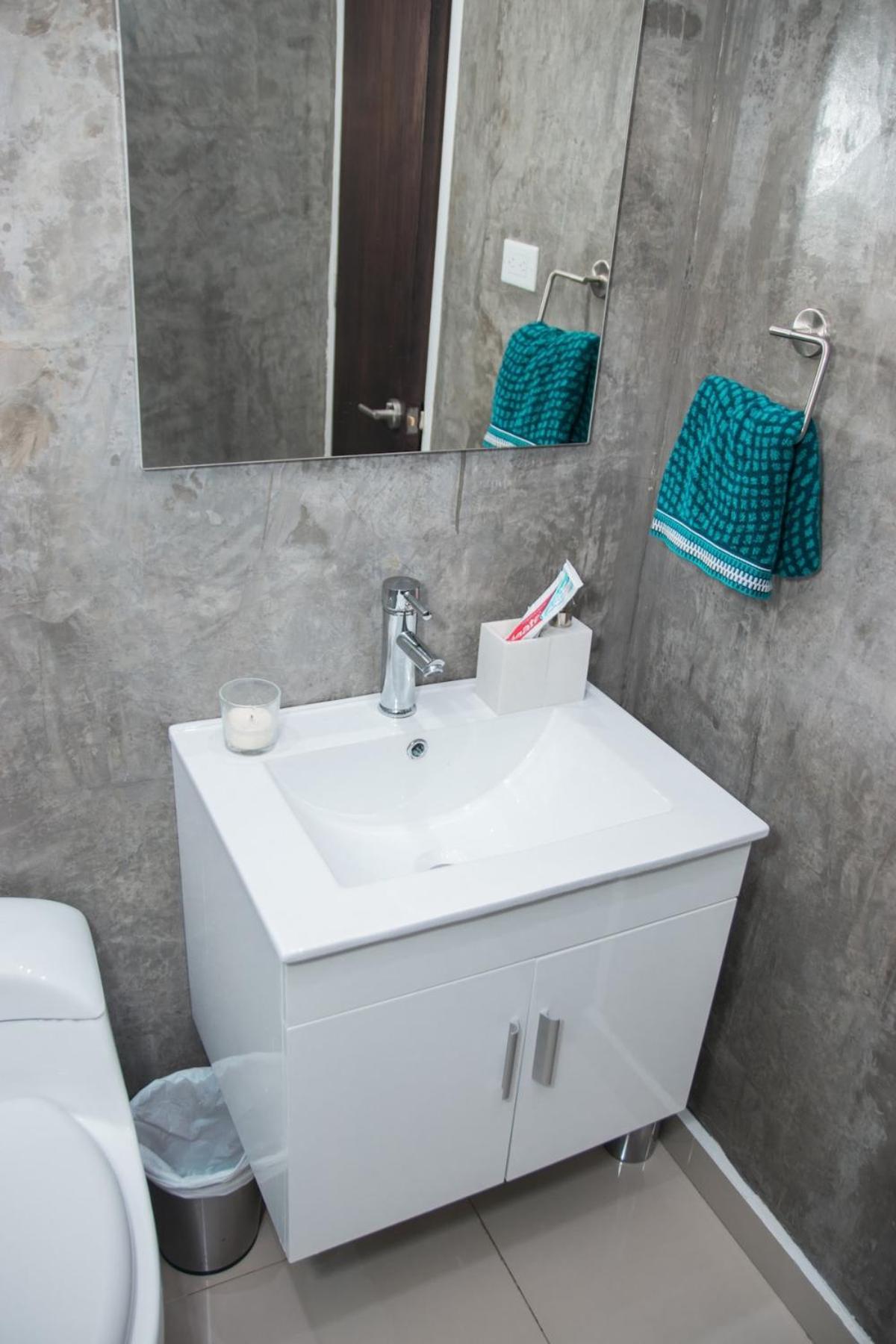 Chic & Modern Oasis In The Heart Of Condado *