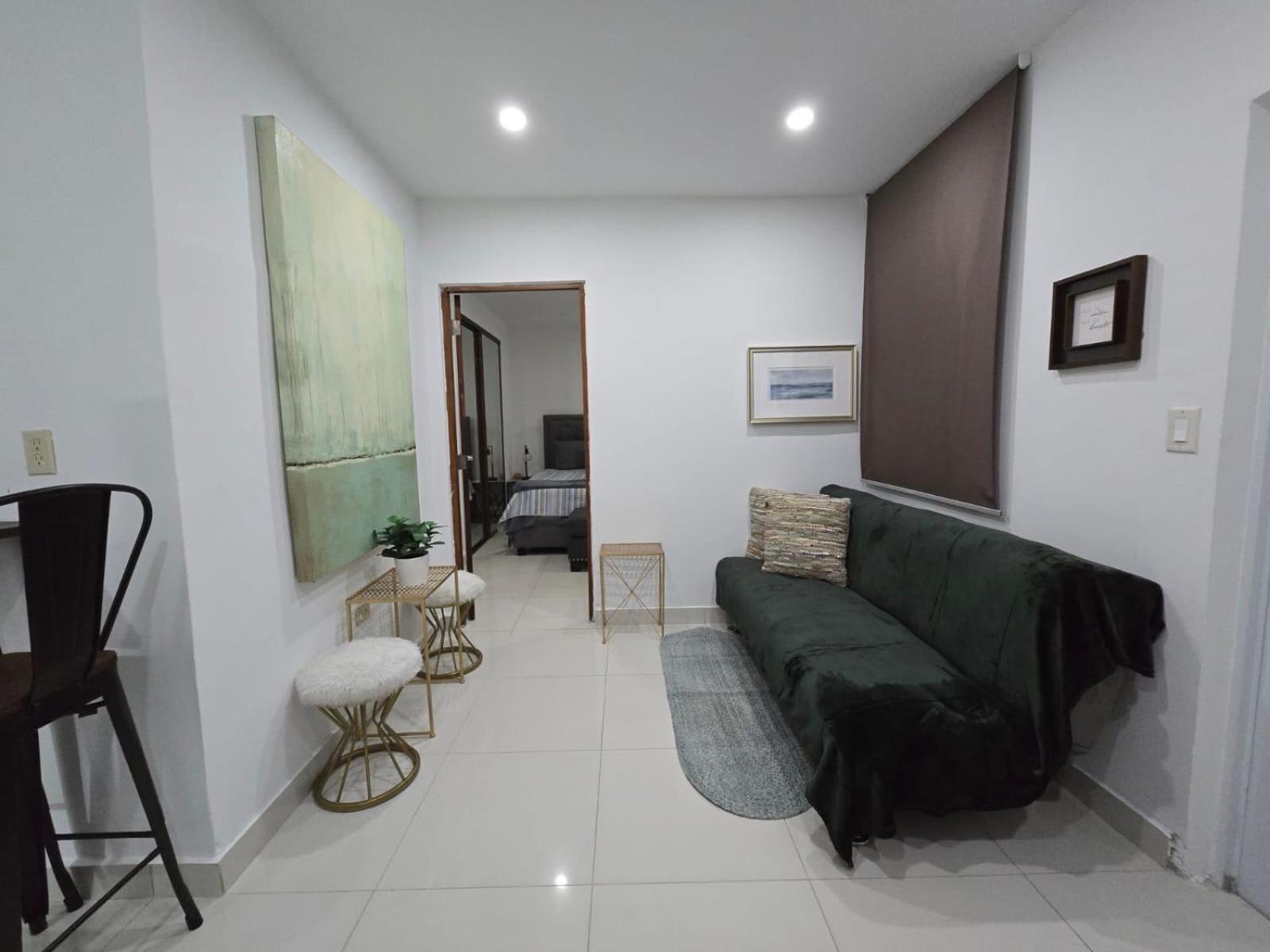 Apartamento Reparto Metropolitano Ii *