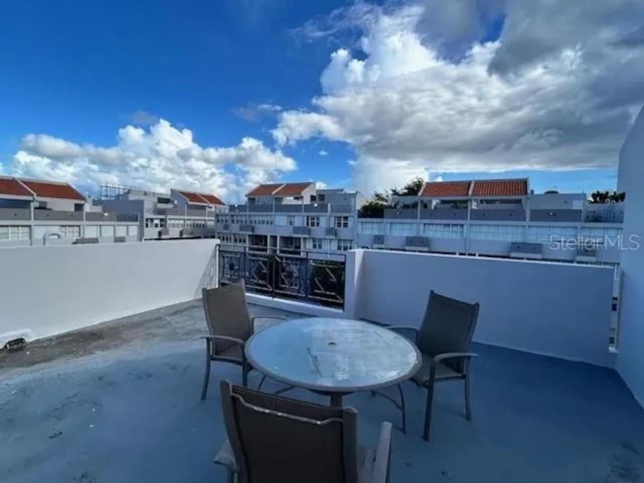 Private W Queen Bed In Shared Apartamento *