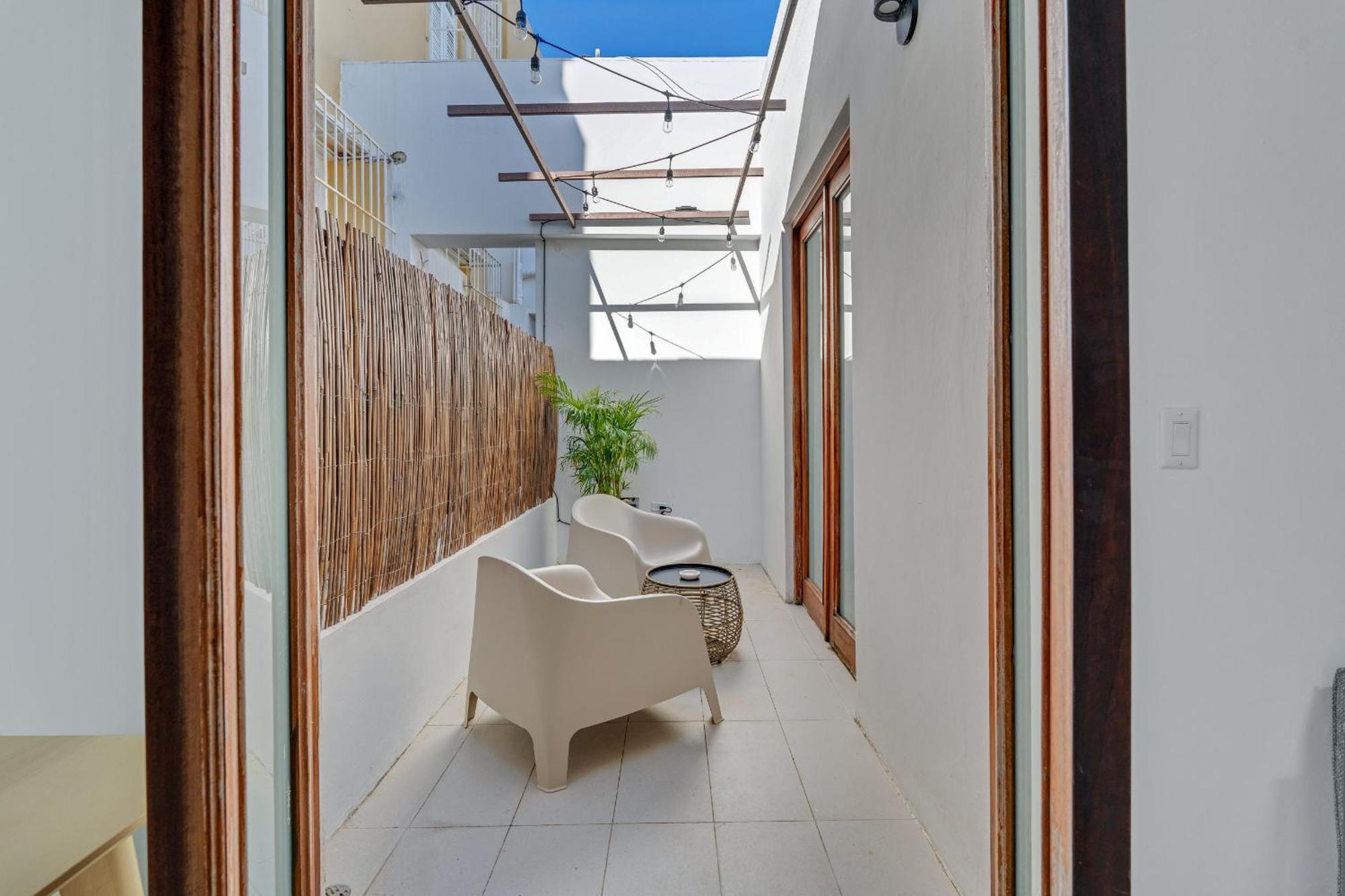 Charming Osj Hideaway - Terrace & Full Kitchen *