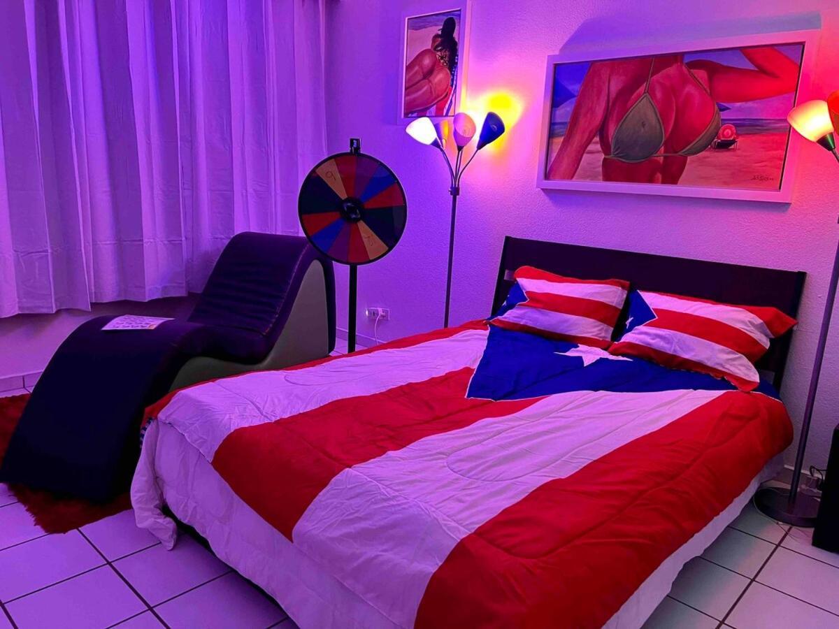 Condado Beachfront Tantra Apartamento