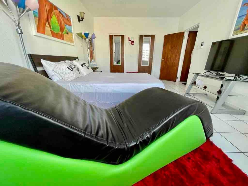 Condado Beachfront Tantra Apartamento San Juan