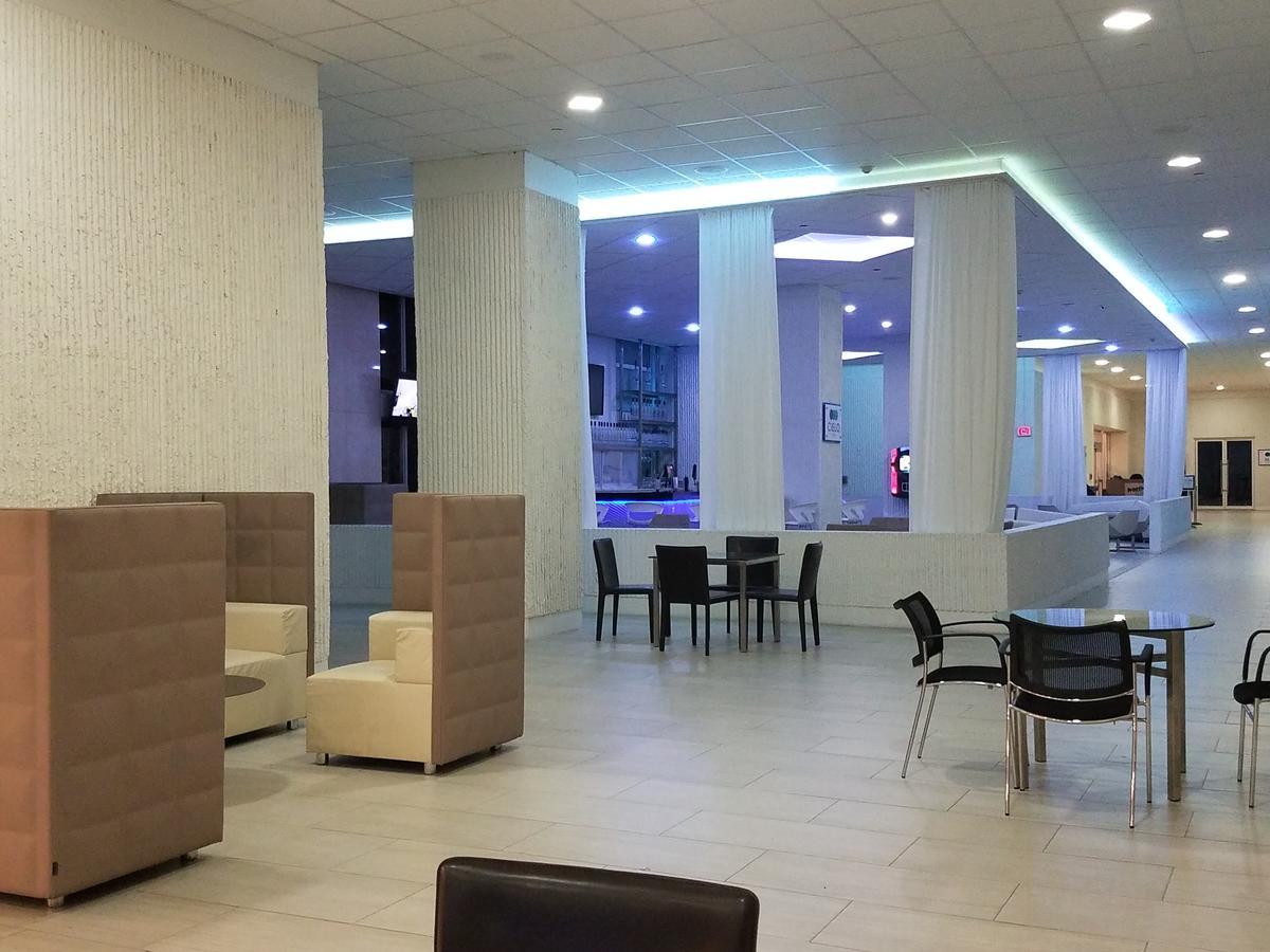 Esj Azul 1660 - Beach Apartahotel 3*