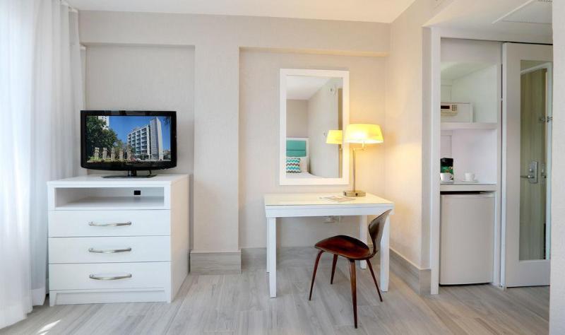 Hotel Casa Condado 3*